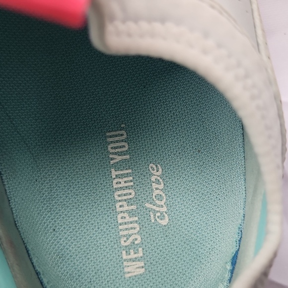 Clove  Gray Sneakers - Picture 5 of 8